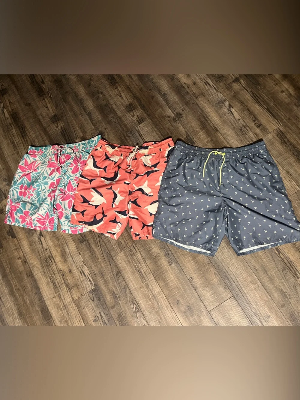 Men’s bathing suits / 3 pairs, size large